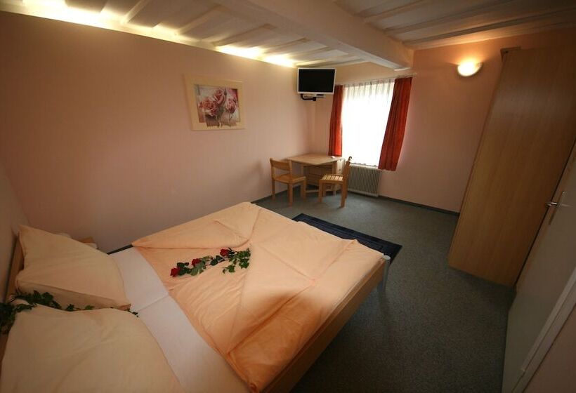 جناح, Gasthof Zum Kramer