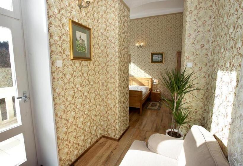 חדר סטנדרט עם מרפסת, štekl   Hrubá Skála