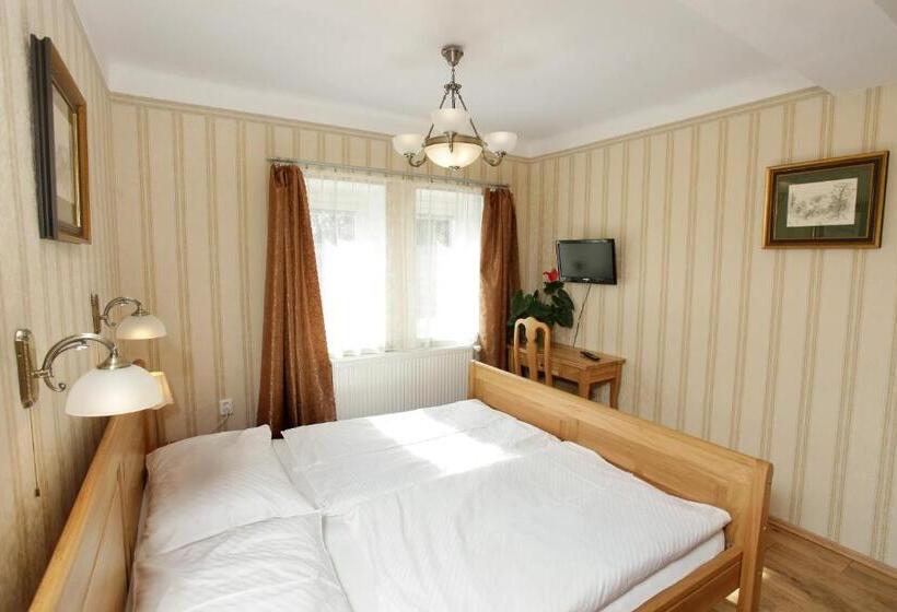 חדר סטנדרט עם מרפסת, štekl   Hrubá Skála