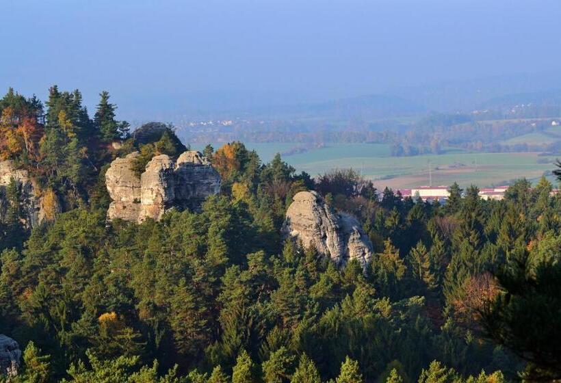 סוויטה, štekl   Hrubá Skála