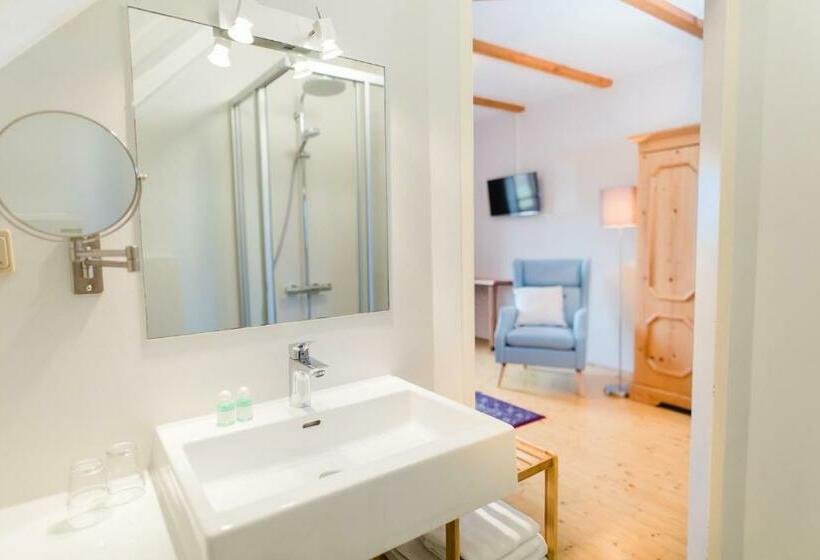 Номер Стандарт с Балконом, Weingut Schauer