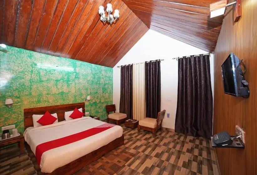 Deluxe Kolmen Hengen Huone, Tathastu Resort