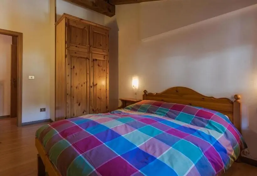استودیوی استاندارد, Residenza 3 Tre