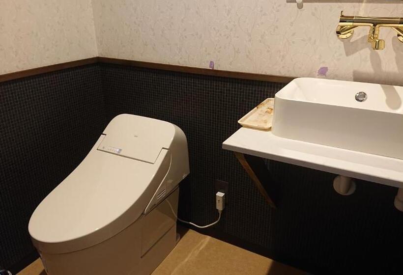 Студия Стандарт, Weisser Hof Happei