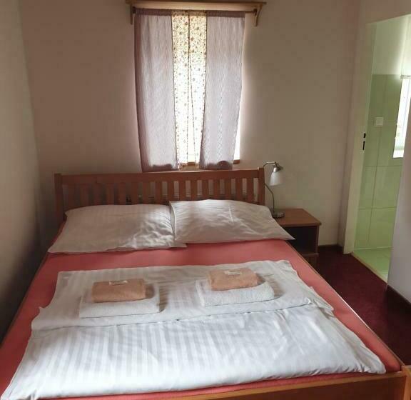 חדר סטנדרט לשלושה, Penzion Marienka