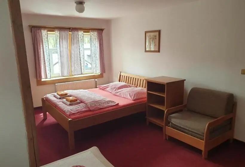 スタンダード4人部屋, Penzion Marienka
