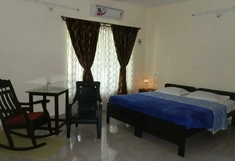 エコノミールーム, Aldrin Guest House