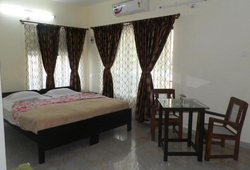 经济房, Aldrin Guest House