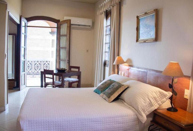 اتاق استاندارد, Asuncion Palace