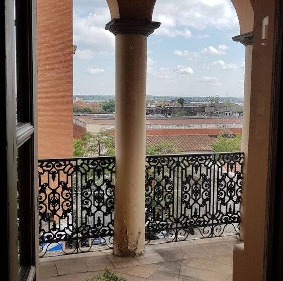 اتاق استاندارد, Asuncion Palace