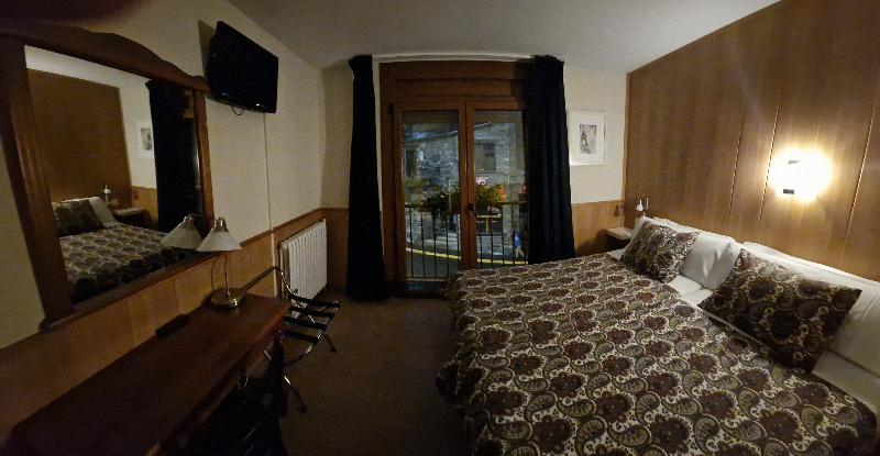 Номер Стандарт, Comapedrosa