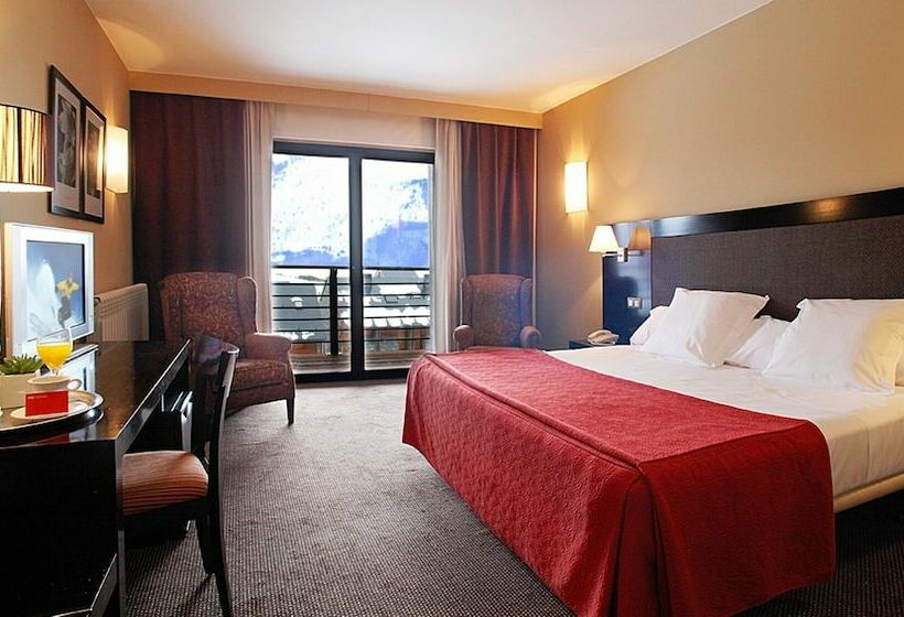 اتاق خانوادگی, Hg Alto Aragon