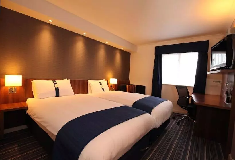 スタンダードルーム, Holiday Inn Express London Gatwick   Crawley By Ihg