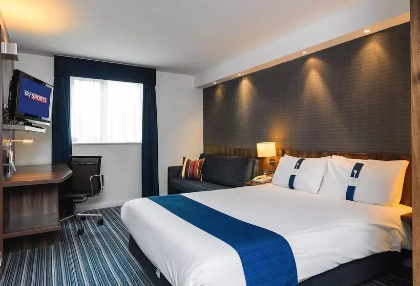 スタンダードルーム, Holiday Inn Express London Gatwick   Crawley By Ihg