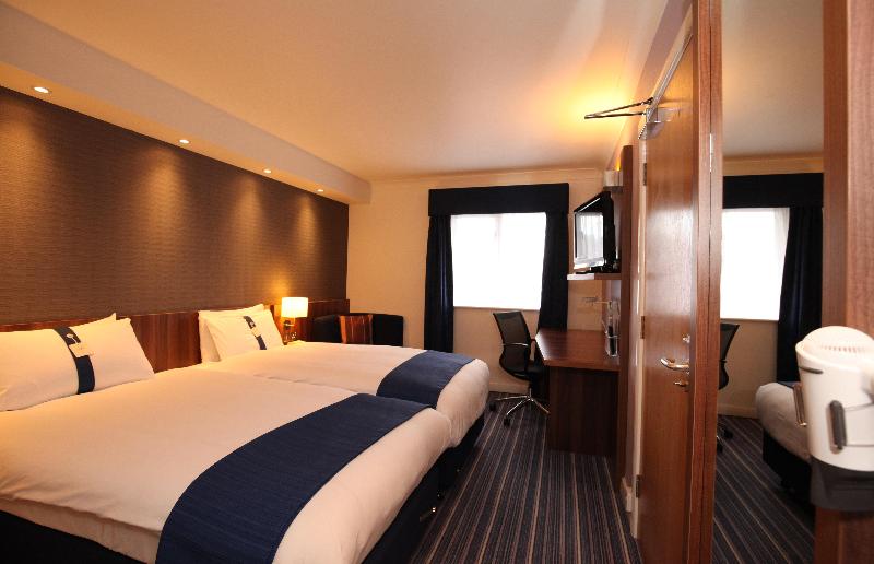 Номер Стандарт, Holiday Inn Express London Gatwick   Crawley By Ihg