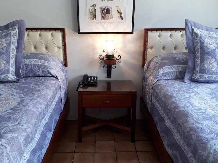 Номер Стандарт 2 Двуспальные Кровати, Isabel