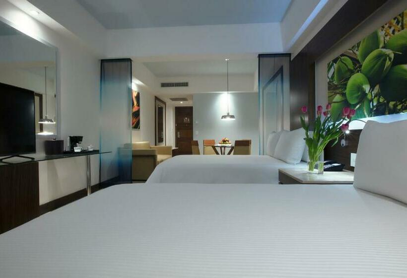 جناح جونيور مطلّ علي البحر, Krystal Grand Nuevo Vallarta