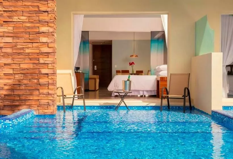 سوییت جونیور کلاب, Krystal Grand® Nuevo Vallarta
