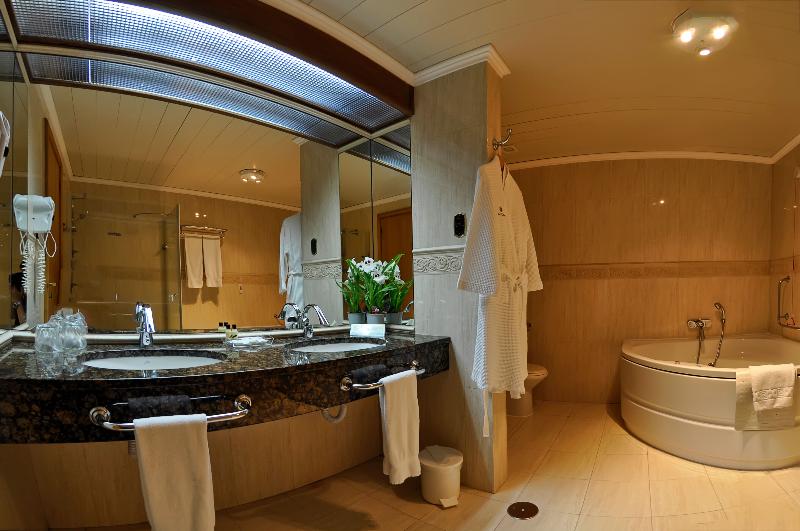 スイート, Talisman