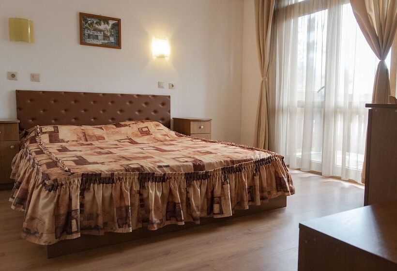 Номер Deluxe, Medic Hotel
