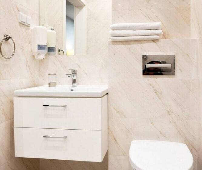 غرفة قياسية, Fotex