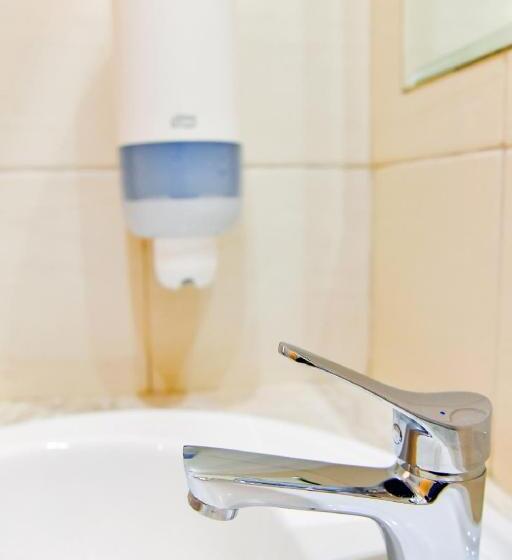 غرفة كلاسيكية فردية, Fotex