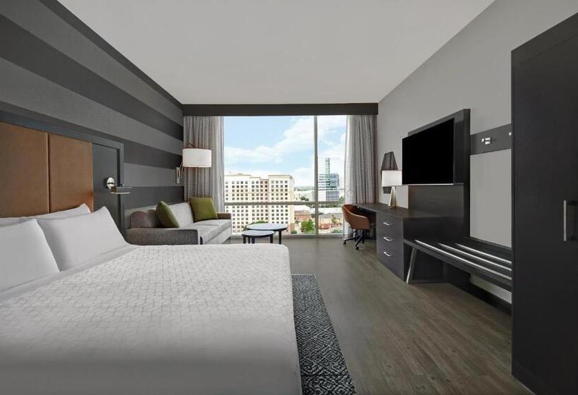 스위트 킹사이즈 침대, Holiday Inn Express Houston Galleria Area By Ihg