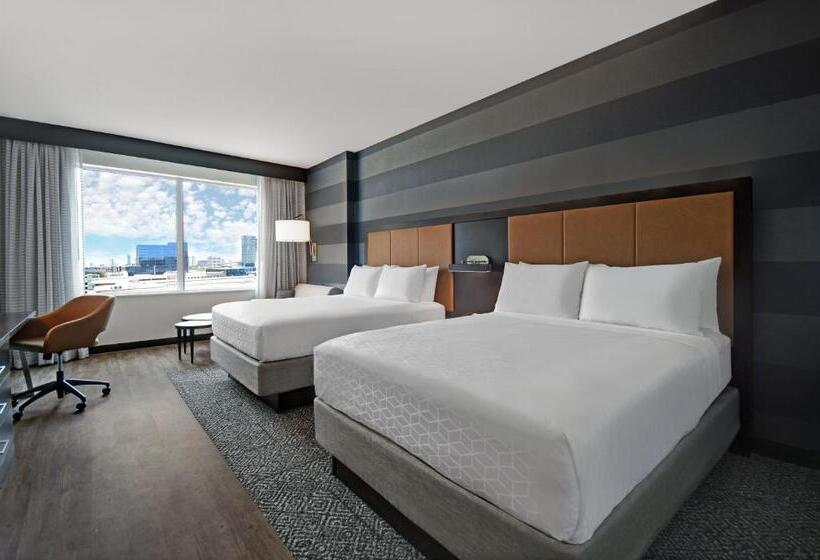 适合残疾人使用的标准间, Holiday Inn Express Houston Galleria Area By Ihg