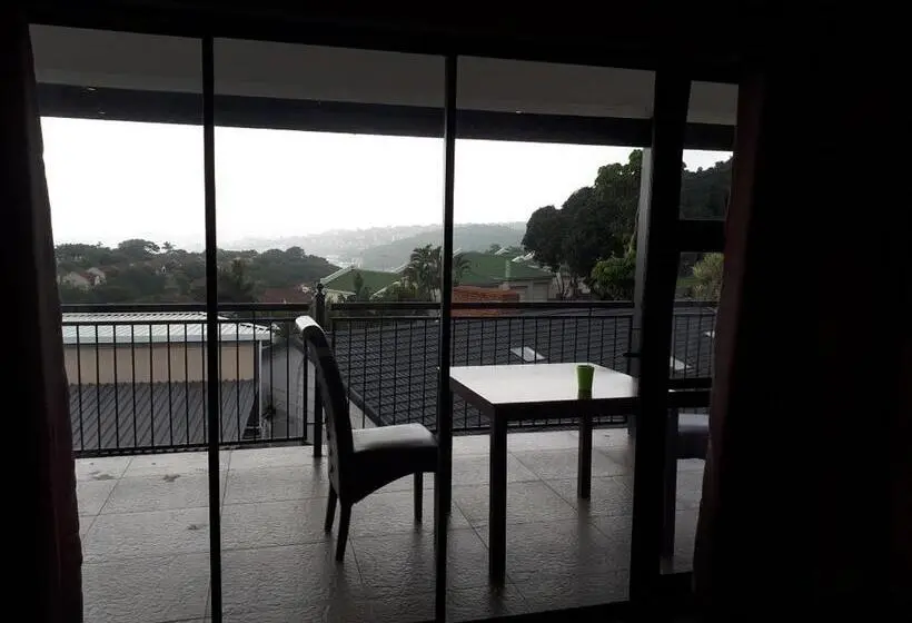اتاق استاندارد با بالکن, Collards B&b