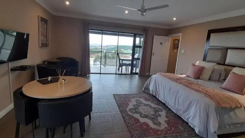 اتاق استاندارد با بالکن, Collards B&b