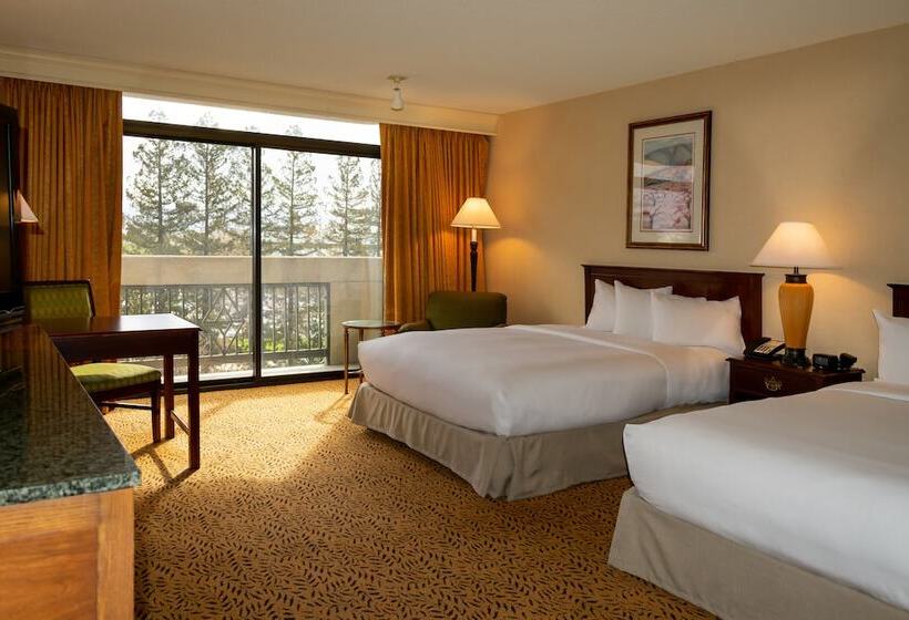 Номер Стандарт 2 Двуспальные Кровати, Doubletree By Hilton San Jose