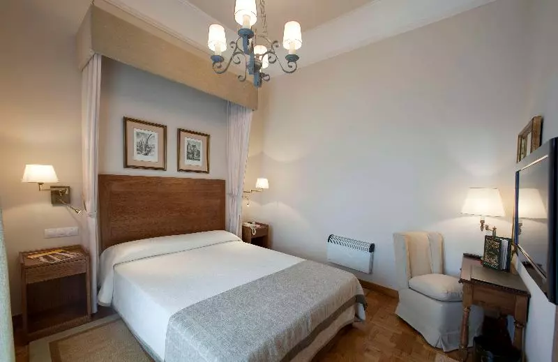 سوئیت کلاب, Doubletree By Hilton San Jose