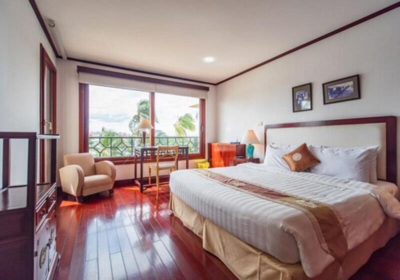 غرفة قياسية مزوَّدة بشُرفة, Doubletree By Hilton San Jose