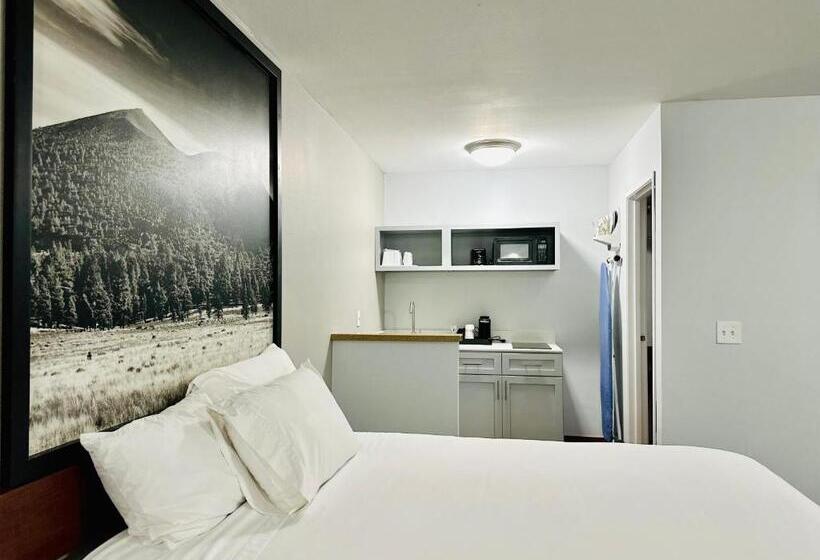 اتاق استاندارد سه نفره, Studio 6 Flagstaff Az