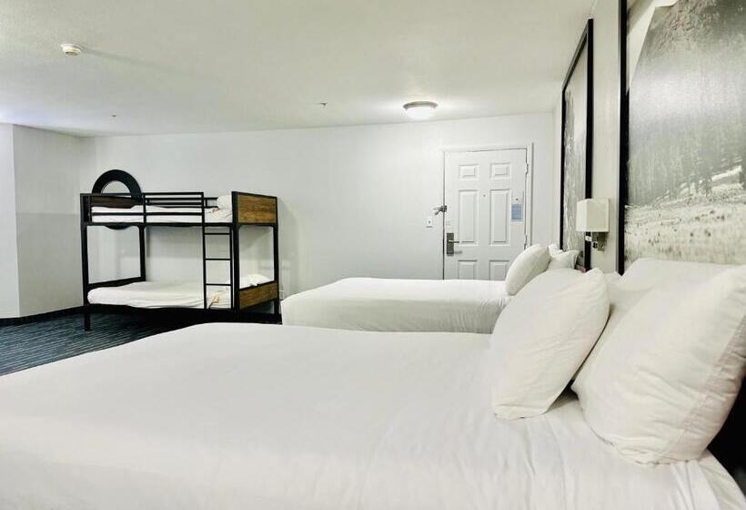 اتاق استاندارد سه نفره, Studio 6 Flagstaff Az