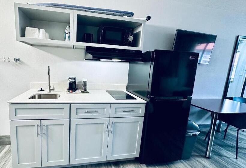 Quarto Quádruplo Estandar, Studio 6 Flagstaff Az