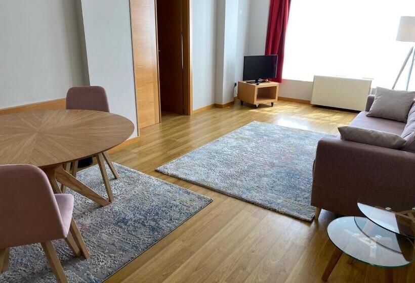 اتاق خانوادگی, Playa De Laxe