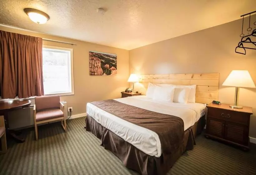 キングサイズベッドのスタンダードルーム, Red Ledges Inn
