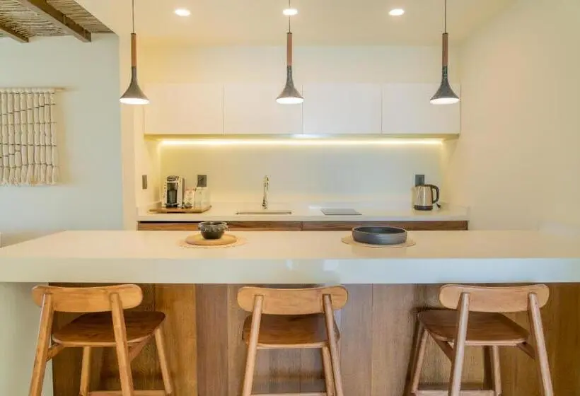 景色の見えるスイートルーム, Indigo La Paz Puerta Cortes, An Ihg