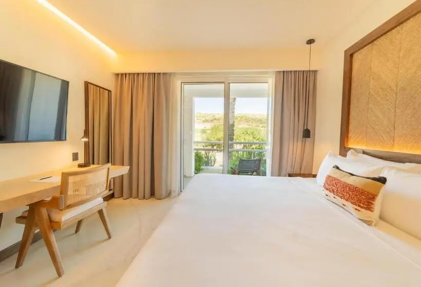キングサイズベッドのスタンダードルーム, Indigo La Paz Puerta Cortes, An Ihg