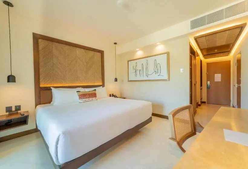 キングサイズベッドのスタンダードルーム, Indigo La Paz Puerta Cortes, An Ihg