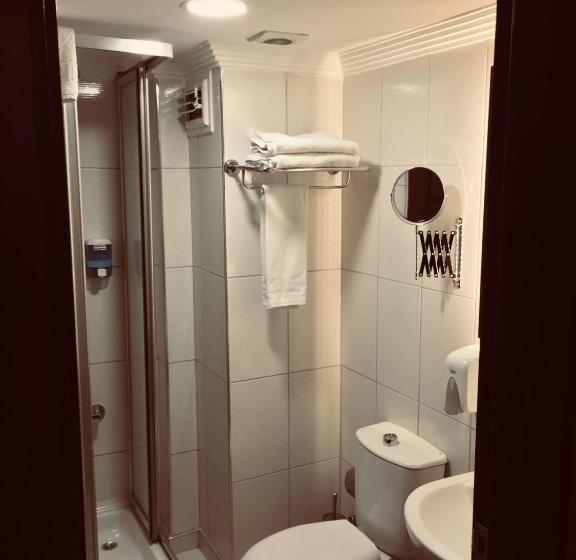 غرفة قياسية, Buyuk Velic