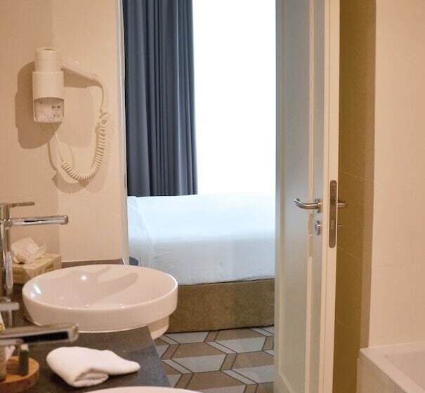 スーペリアールーム, Do Colegio