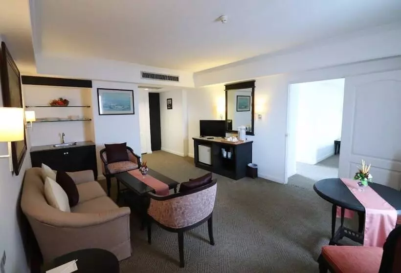 سوئیت خانواده 2 خوابه, Hua Hin Grand Hotel And Plaza Sha Extra Plus