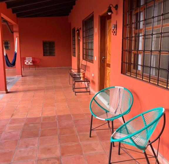 اتاق استاندارد با چشمانداز کوهستان, La Casa De Cafe Bed And Breakfast