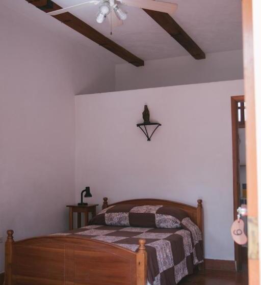 اتاق استاندارد با چشم‌انداز باغ, La Casa De Cafe Bed And Breakfast