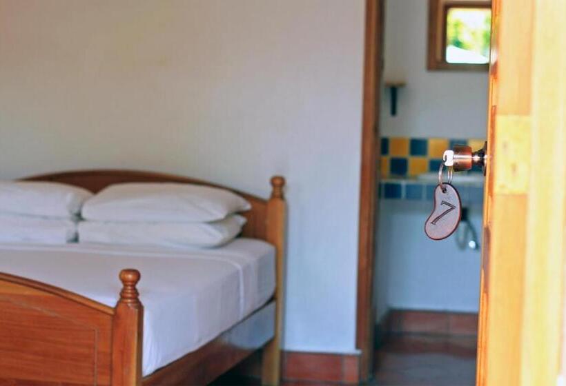 اتاق استاندارد با چشمانداز باغ, La Casa De Cafe Bed And Breakfast