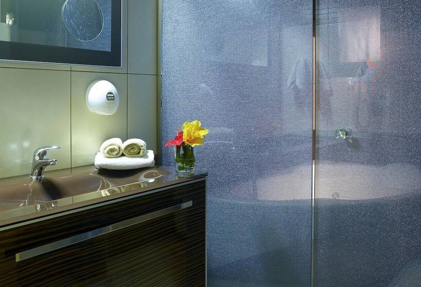 جناح سوبيريور, Macaris Suites & Spa