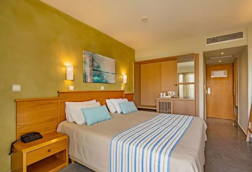 Chambre Standard, Minos