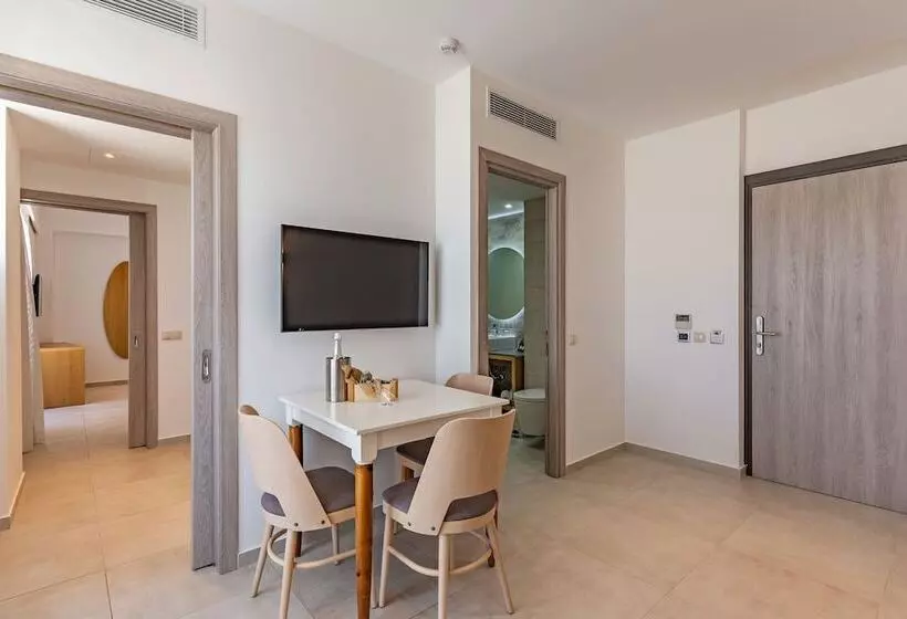 Suite Supérieure, Minos